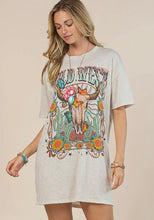 Load image into Gallery viewer, Oatmeal Wild West steerhead &amp; butterfly western t-shirt dress
