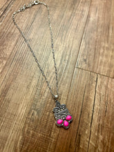 Load image into Gallery viewer, Boot stitch necklace

