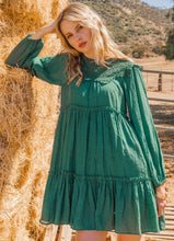 Load image into Gallery viewer, Hunter green linen crotchet accent long sleeve dress
