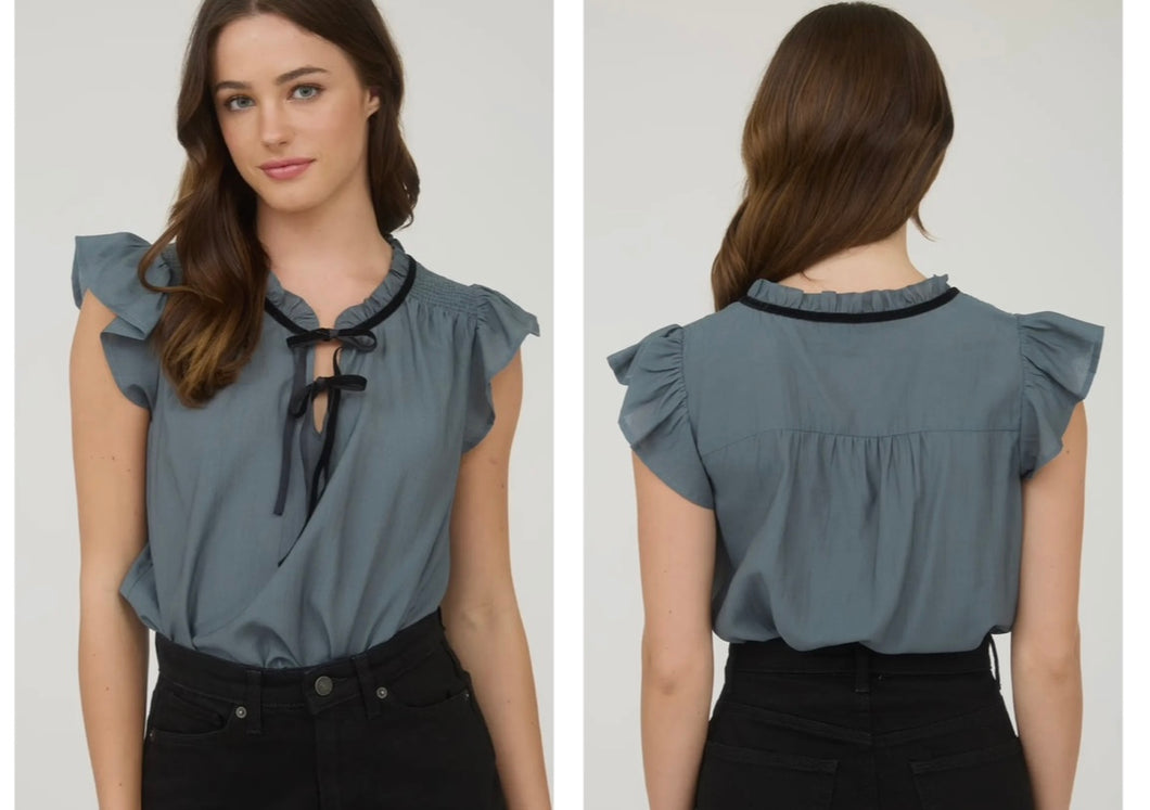 Jade with Black bow short sleeve top