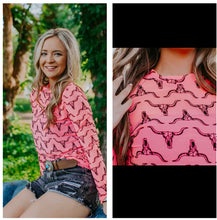 Load image into Gallery viewer, Neon pink &amp; black steerhead mesh top
