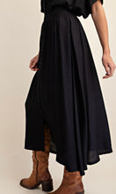 Load image into Gallery viewer, Black linen flowy maxi skirt with button accent
