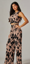Load image into Gallery viewer, Mocha &amp; Black floral ribbed 2pc tank &amp; pant set
