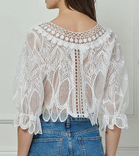 Load image into Gallery viewer, Ivory lace crotchet 3/4 sleeve top
