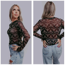 Load image into Gallery viewer, Black &amp; mocha steer head mesh long sleeve top
