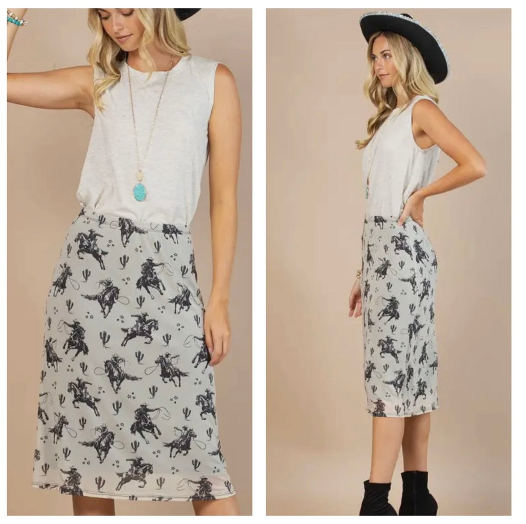 White black bucking horse mesh skirt