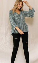 Load image into Gallery viewer, Hunter Green &amp; Cream floral long sleeve top
