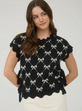 Load image into Gallery viewer, Black short sleeve bow sweater
